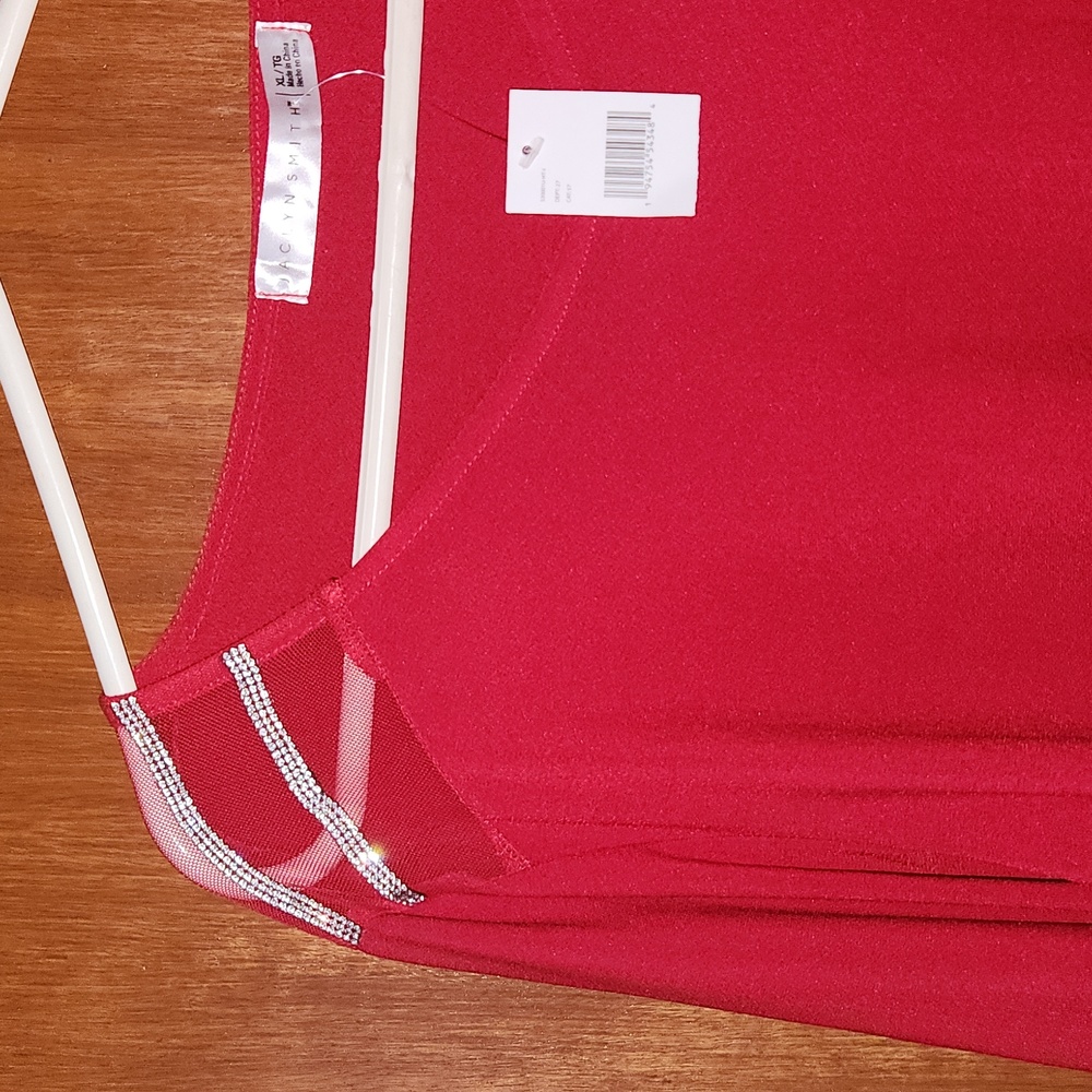 NWT Jaclyn Smith Blouse